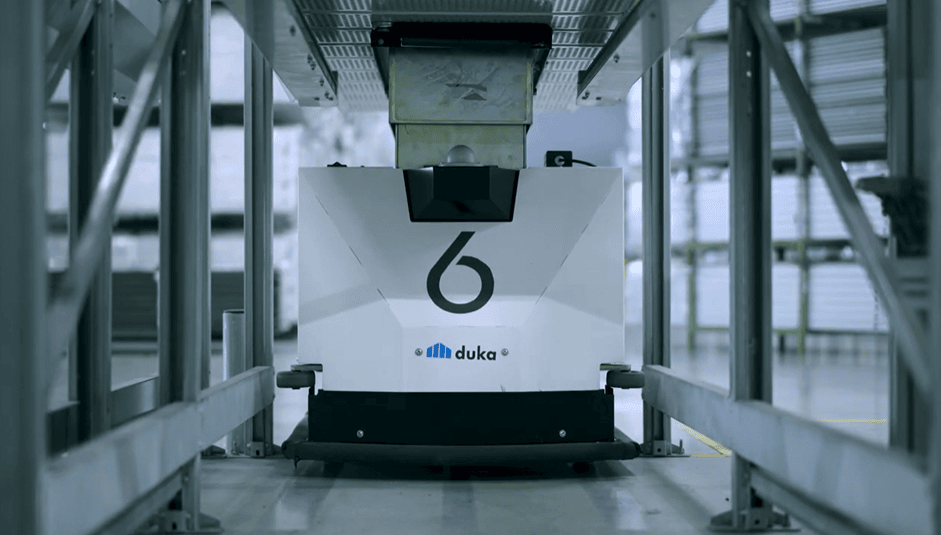 DUKA AMR precise docking