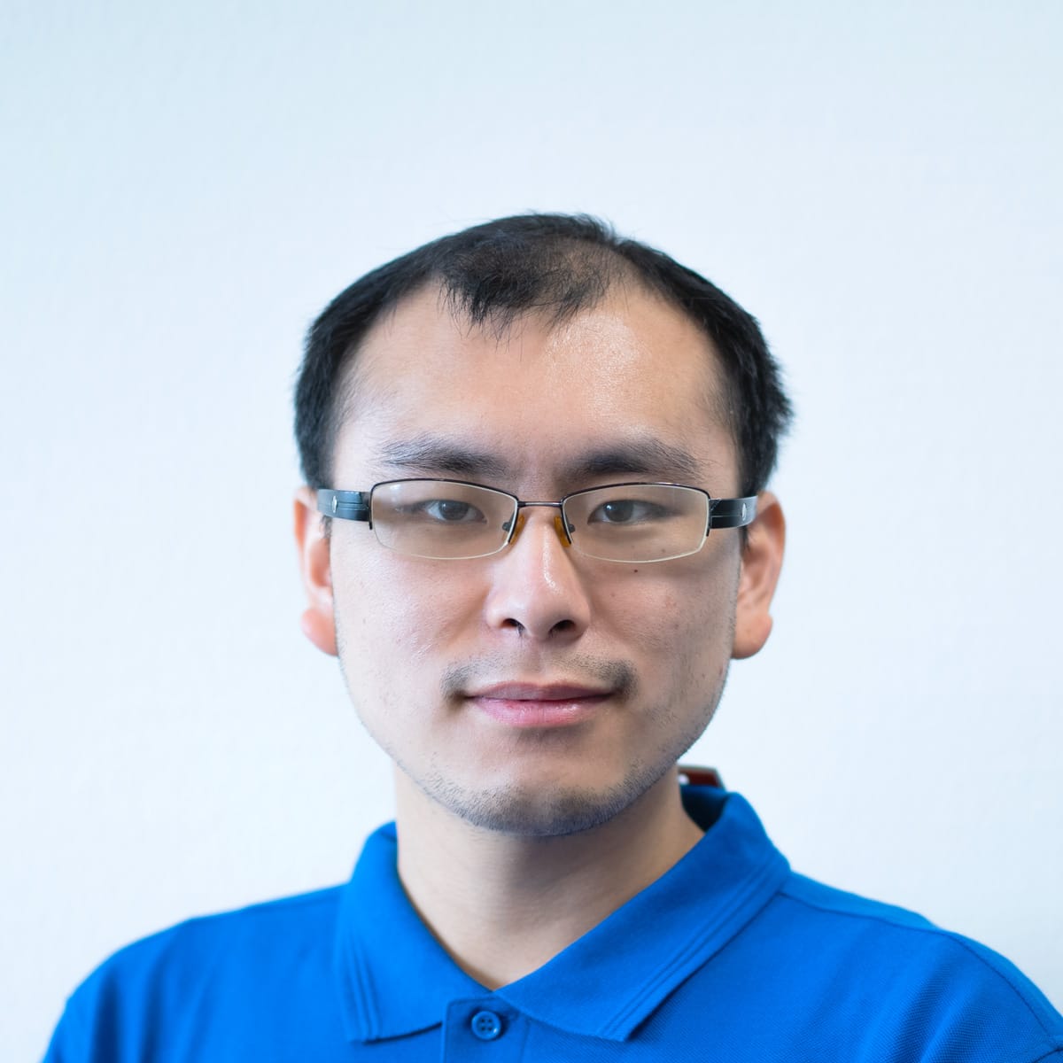 Iven Dong Systems Engineer BlueBotics